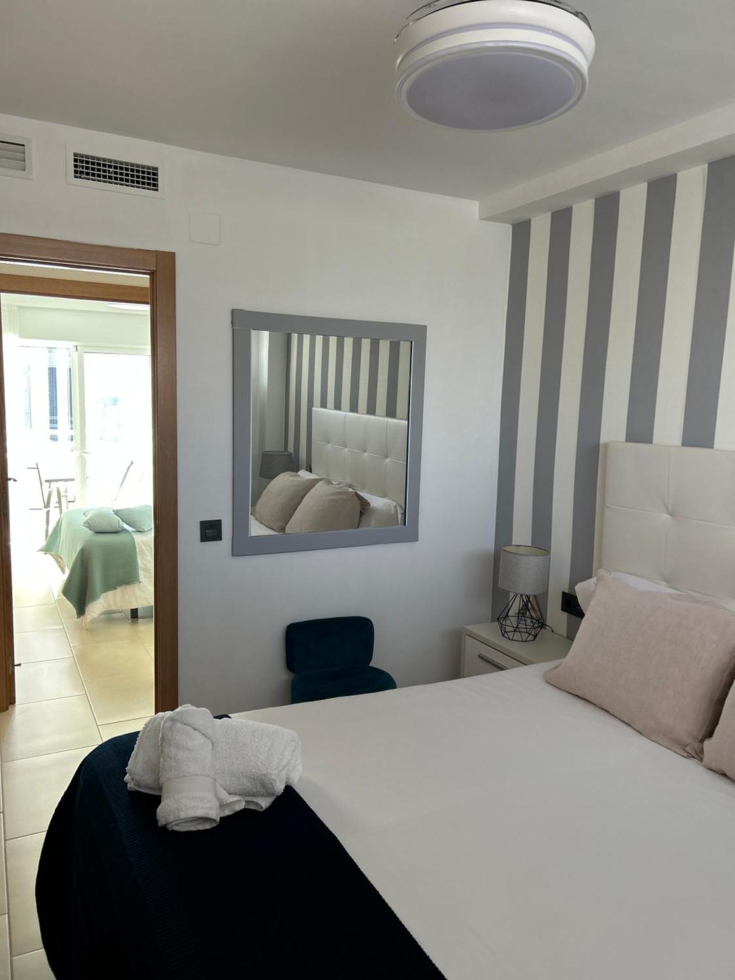 Atico Con Enorme Terraza Y Chill Out Particular Apartment Benidorm Exterior photo