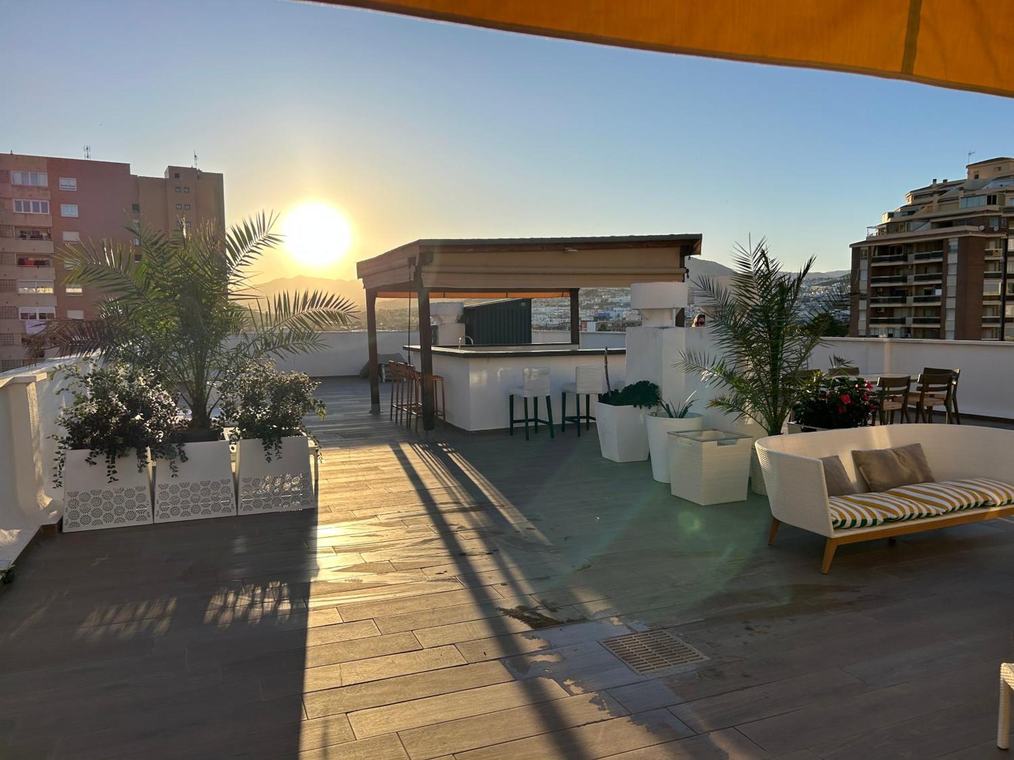 Atico Con Enorme Terraza Y Chill Out Particular Apartment Benidorm Exterior photo